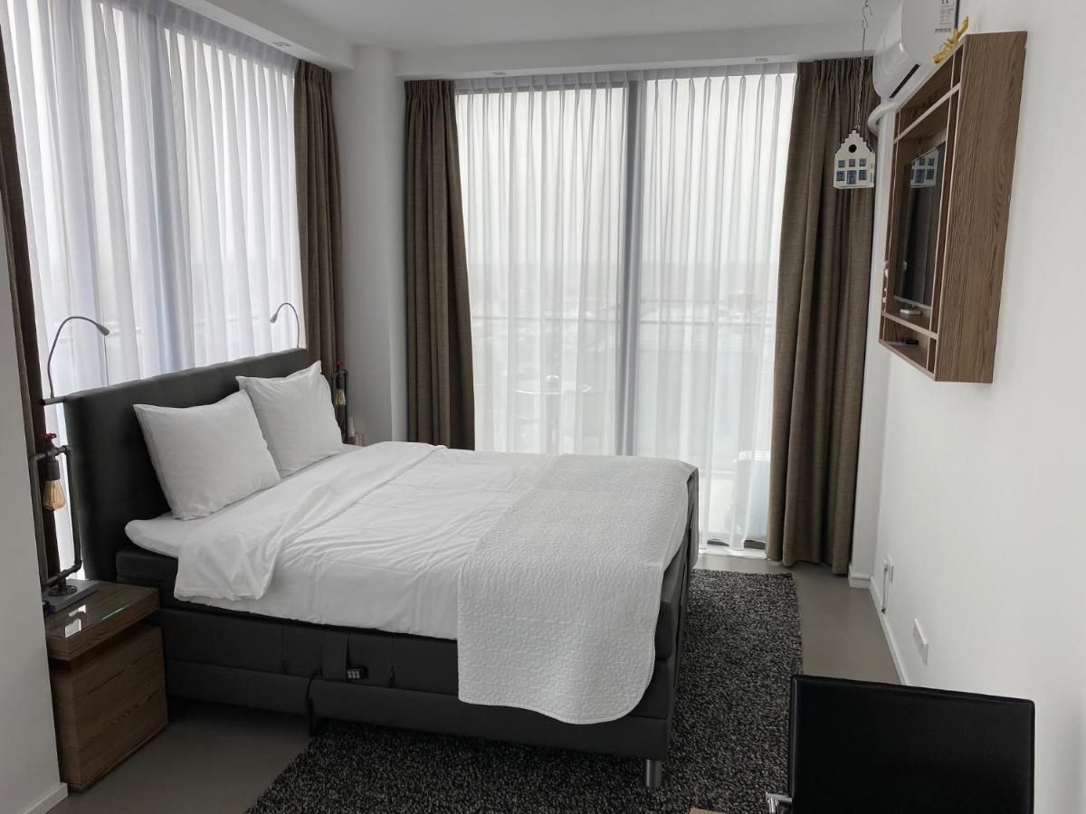 Black Jack Suites Amsterdam Dış mekan fotoğraf